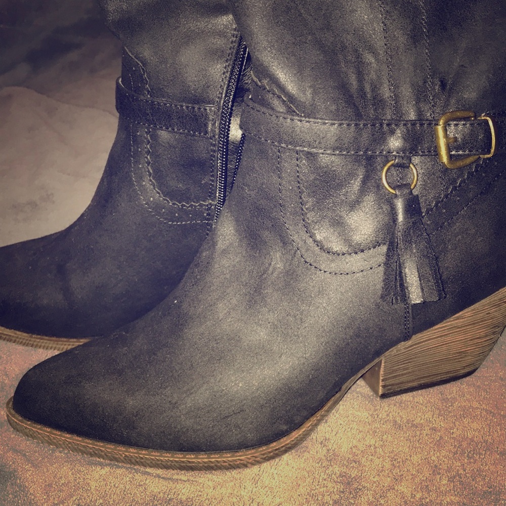 XOXO Black Cowboy Boots - NEVER WORN